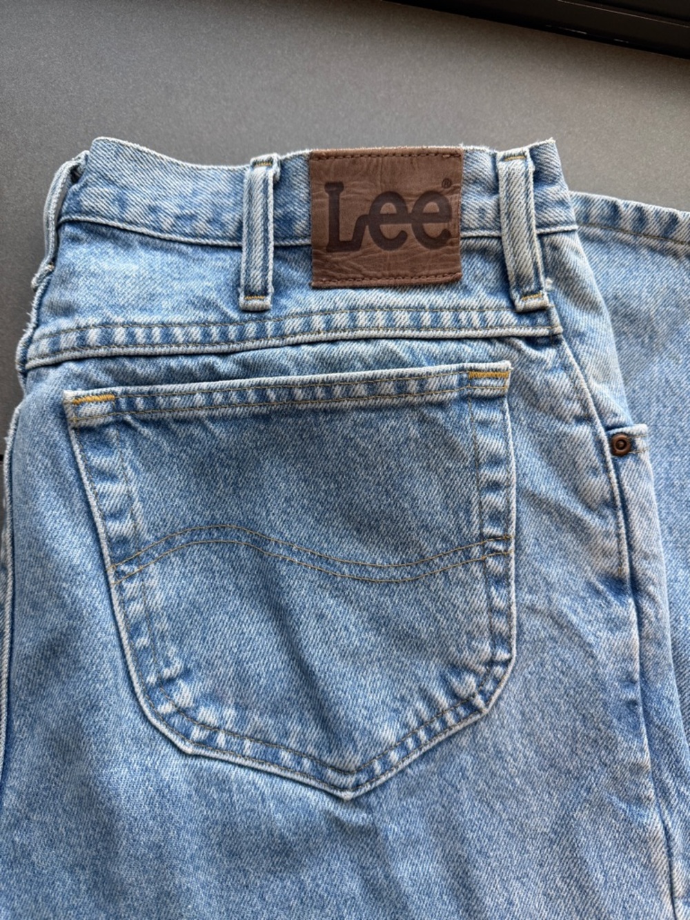 Vintage 80's Lee Jeans USA, Relaxed Fit, Denim (W34)